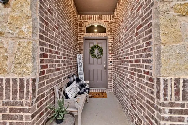 $2,500 | 11501 White River Drive, Aubrey, TX 76227