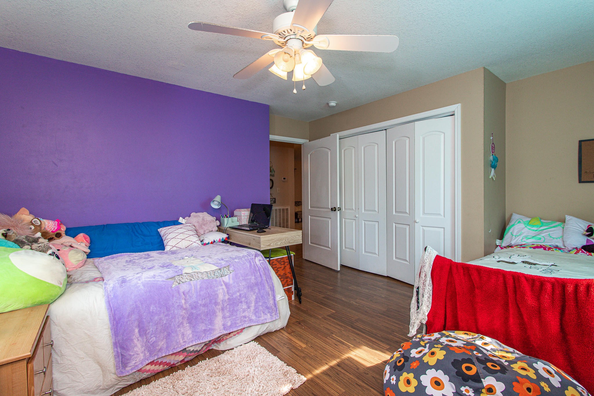 830 Collins Road Blaine, TN 37709 - Photo 25 of 34 a bedroom with bed and a window