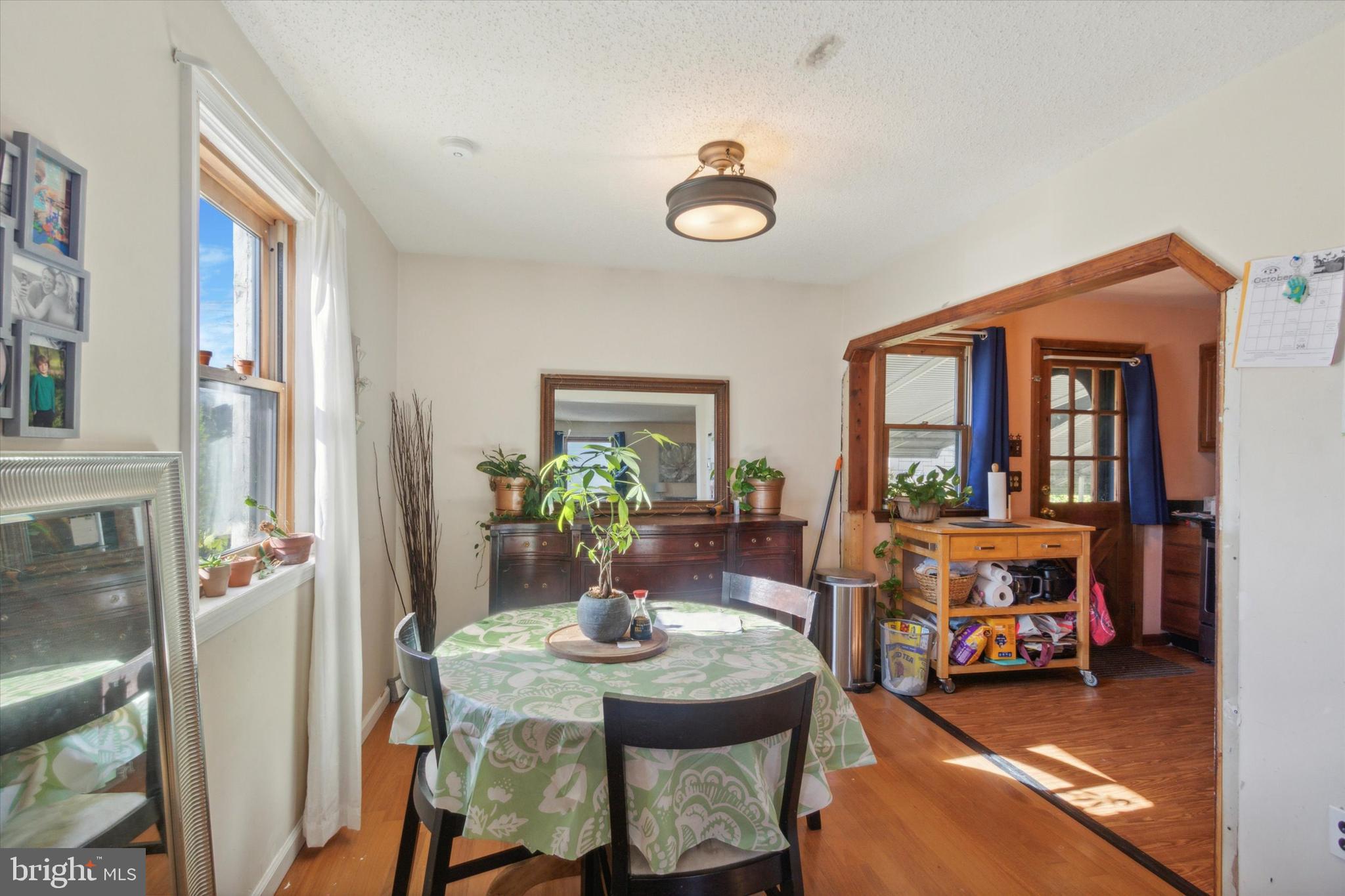 212 Amosland Road Holmes, PA 19043 - Photo 12 of 25 Gallery Image 12