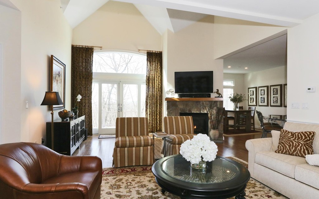 55 South Cottage Road, Unit 55 Belmont, MA 02478 - Photo 3 of 29 Gallery Image 3