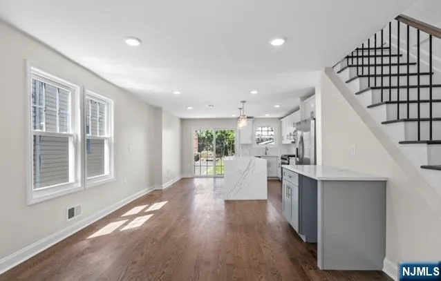 $595,000 | 165 Jerome Place, Bloomfield, NJ 07003