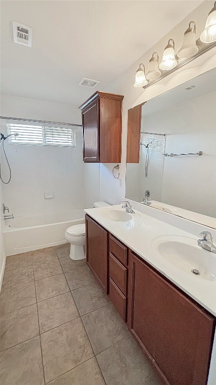 133 Langtry Lane Jarrell, TX 76537 - Photo 16 of 27 Full bath upstairs with double sinks and tub/shower combo. Plenty of space and storage.