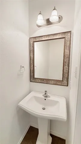 $1,890 | 133 Langtry Lane, Jarrell, TX 76537