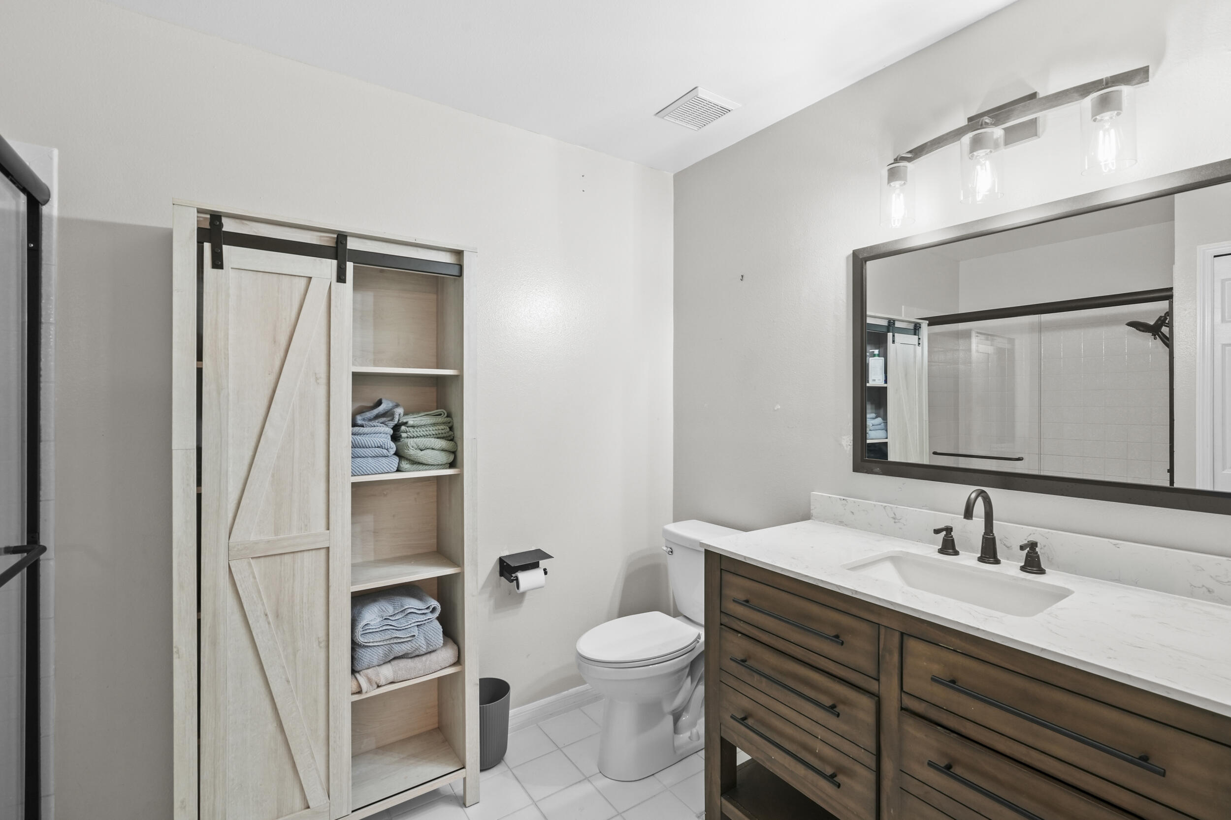 6289 South Header Canal Road Port St. Lucie, FL 34987 - Photo 14 of 52 Apartment Bathroom
