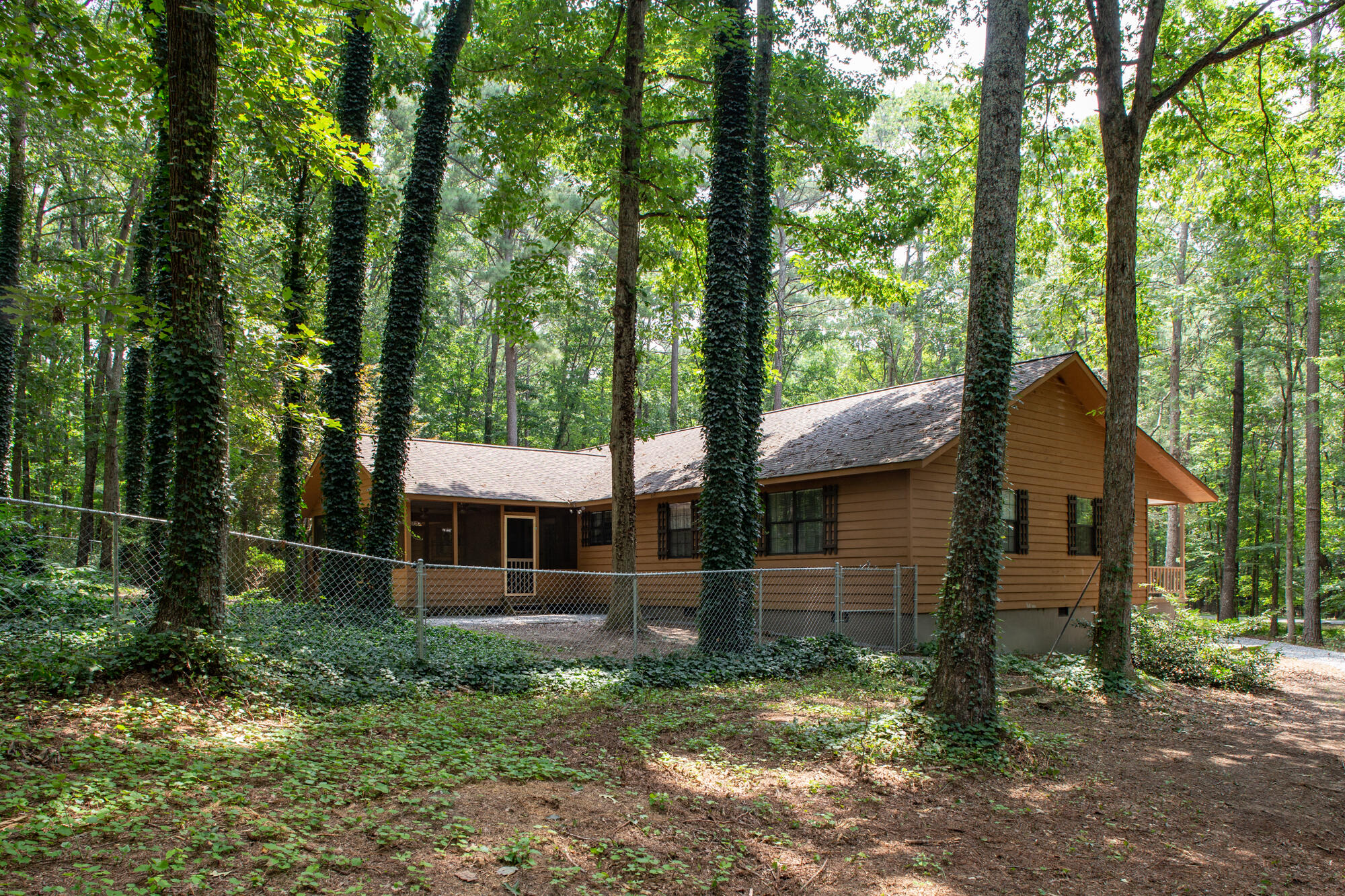 1162 Poplar Springs Road Trenton, GA 30752 - Photo 3 of 36 20210803_1162PoplarSprings__HoltWebb_023