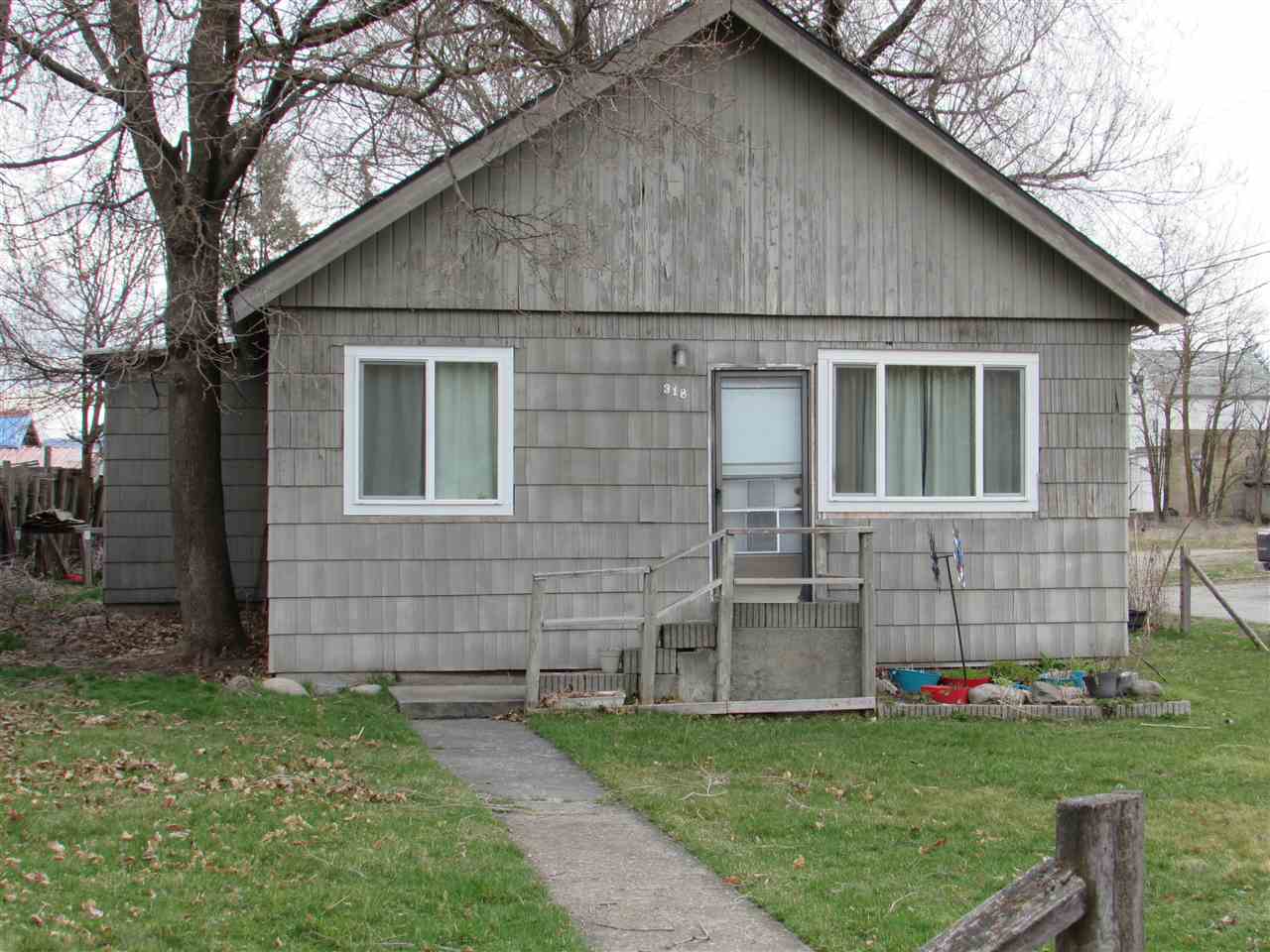 318 North Greenacres Road Spokane Valley, WA 99016 - Photo 1 of 14 Gallery Image 1