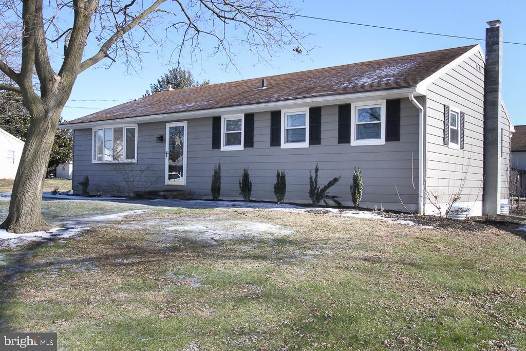 809 Lorane Road Reading, PA 19606 - Photo 1 of 27 Gallery Image 1