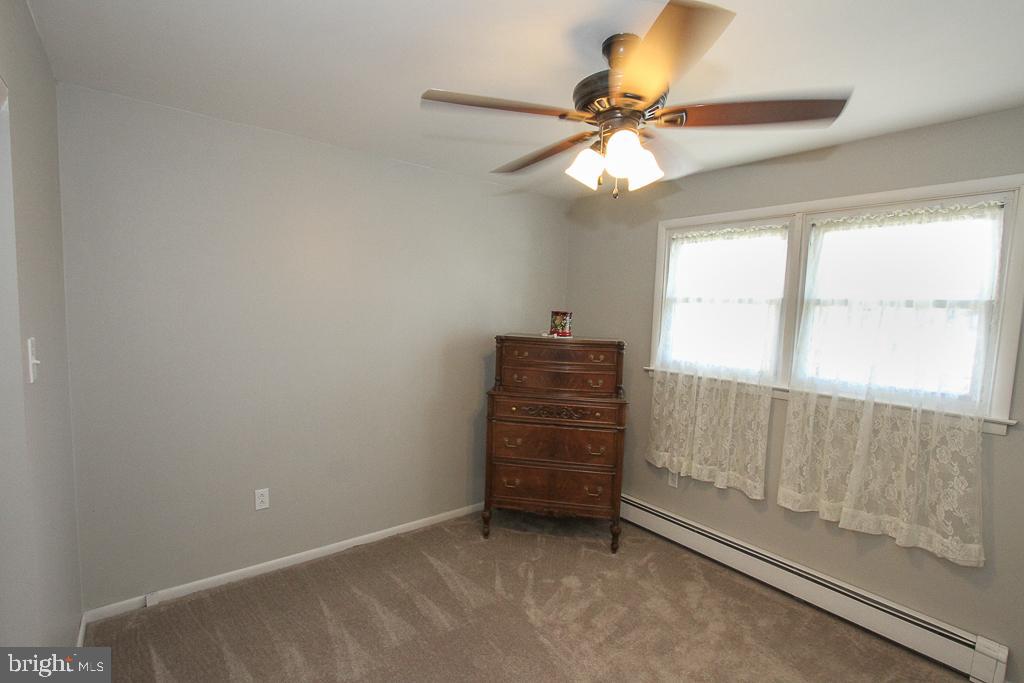809 Lorane Road Reading, PA 19606 - Photo 13 of 27 Gallery Image 13