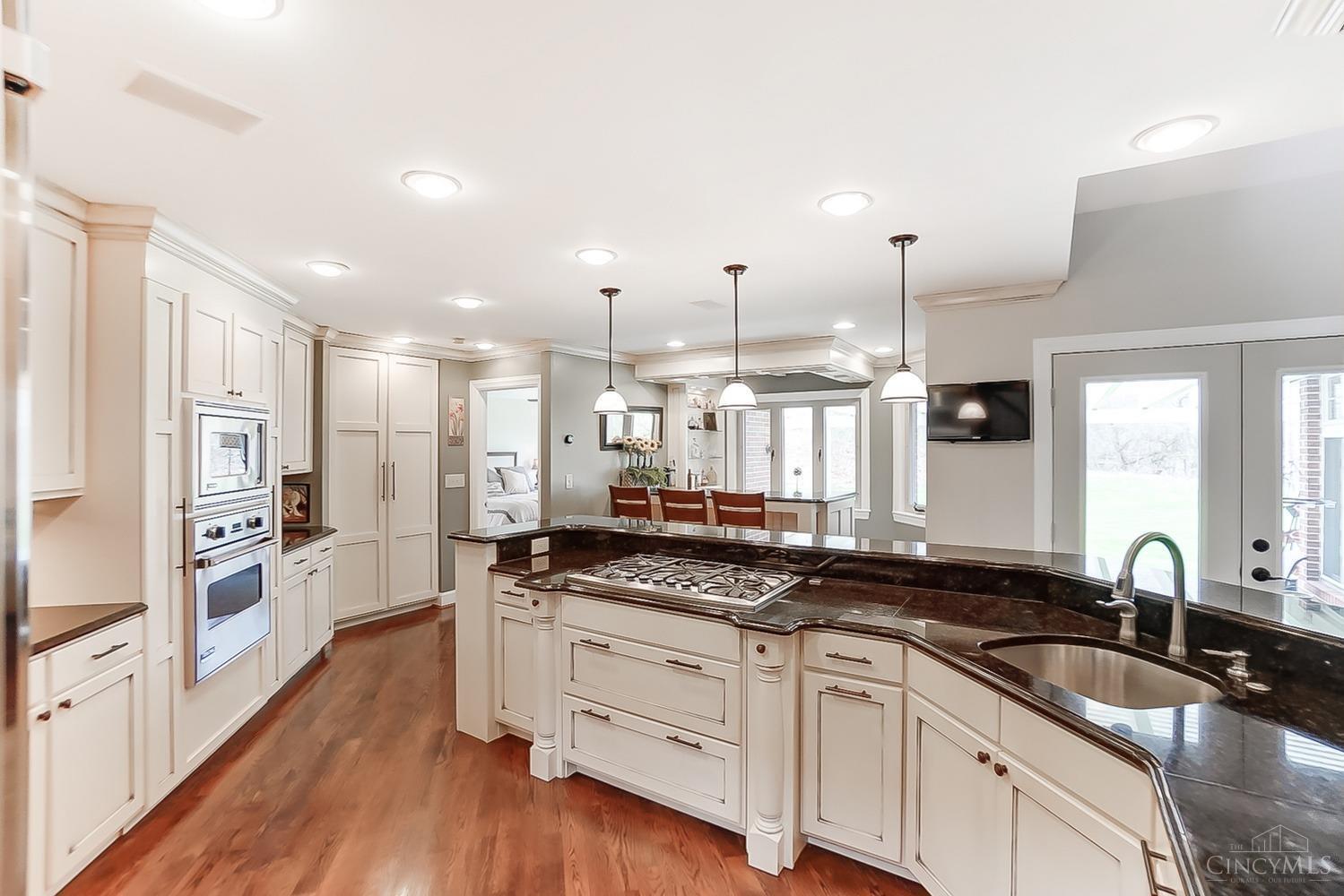 5985 Blue Rock Road Cincinnati, OH 45247 - Photo 16 of 50 Gallery Image 16