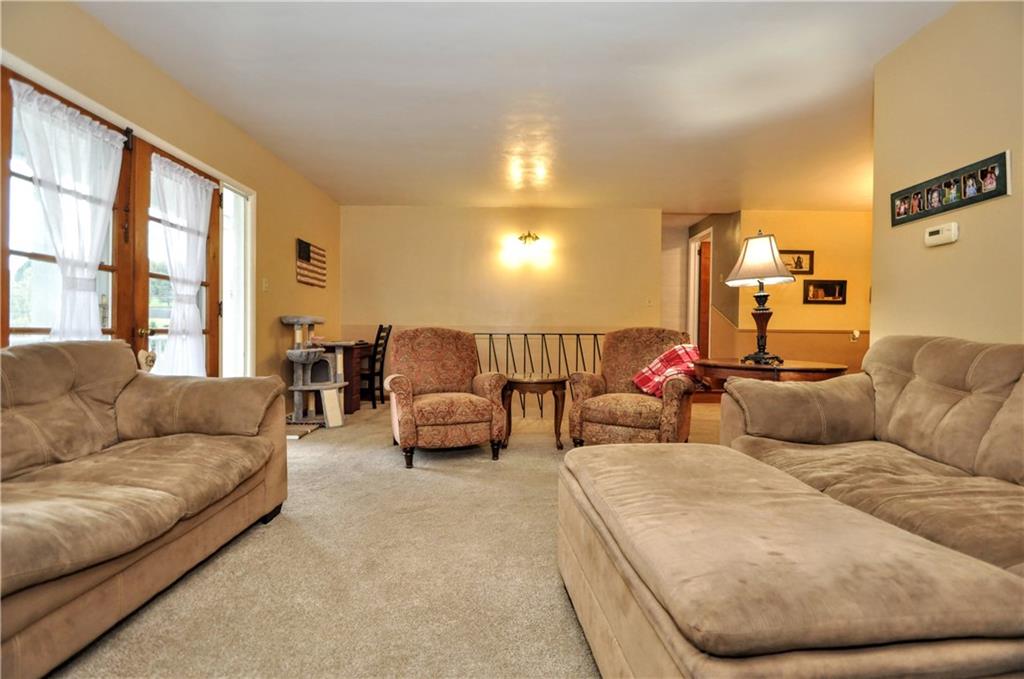 195 Kevech Road Monongahela, PA 15063 - Photo 10 of 31 Gallery Image 10
