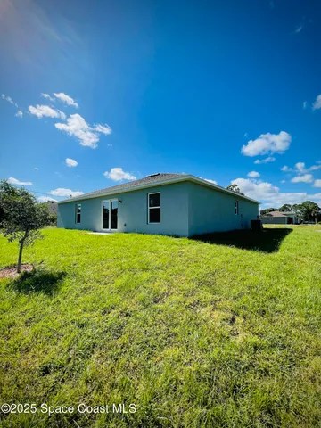 $2,000 | 1101 San Filippo Drive Southeast, Palm Bay, FL 32909