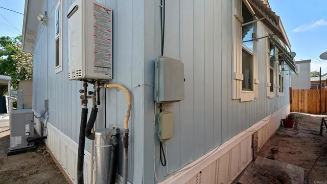 a view of walk in closet