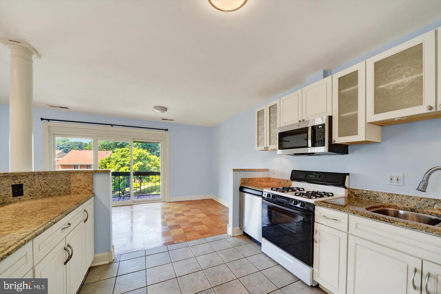 7 Cross Keys Road, Unit E Baltimore, MD 21210 - Photo 8 of 20 Gallery Image 8