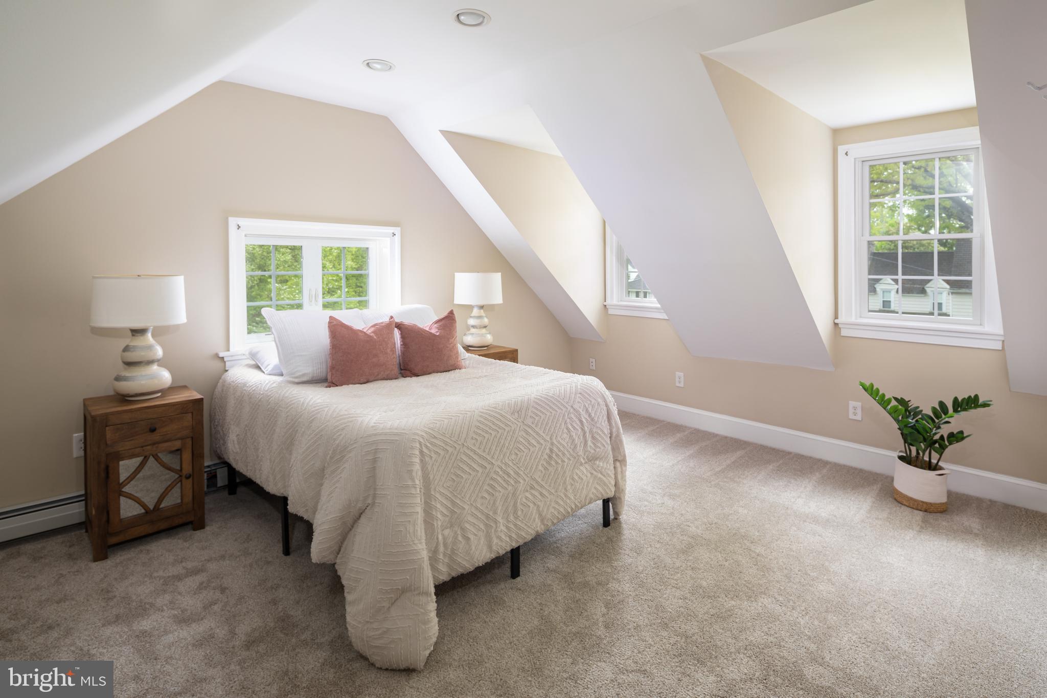 186 Lakeside Road Ardmore, PA 19003 - Photo 40 of 47 3rd Level Bedroom