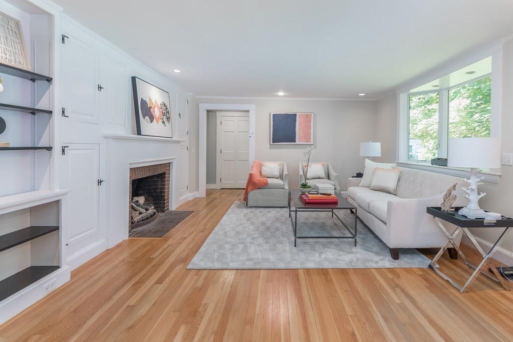 74 Sunset Road Weston, MA 02493 - Photo 9 of 42