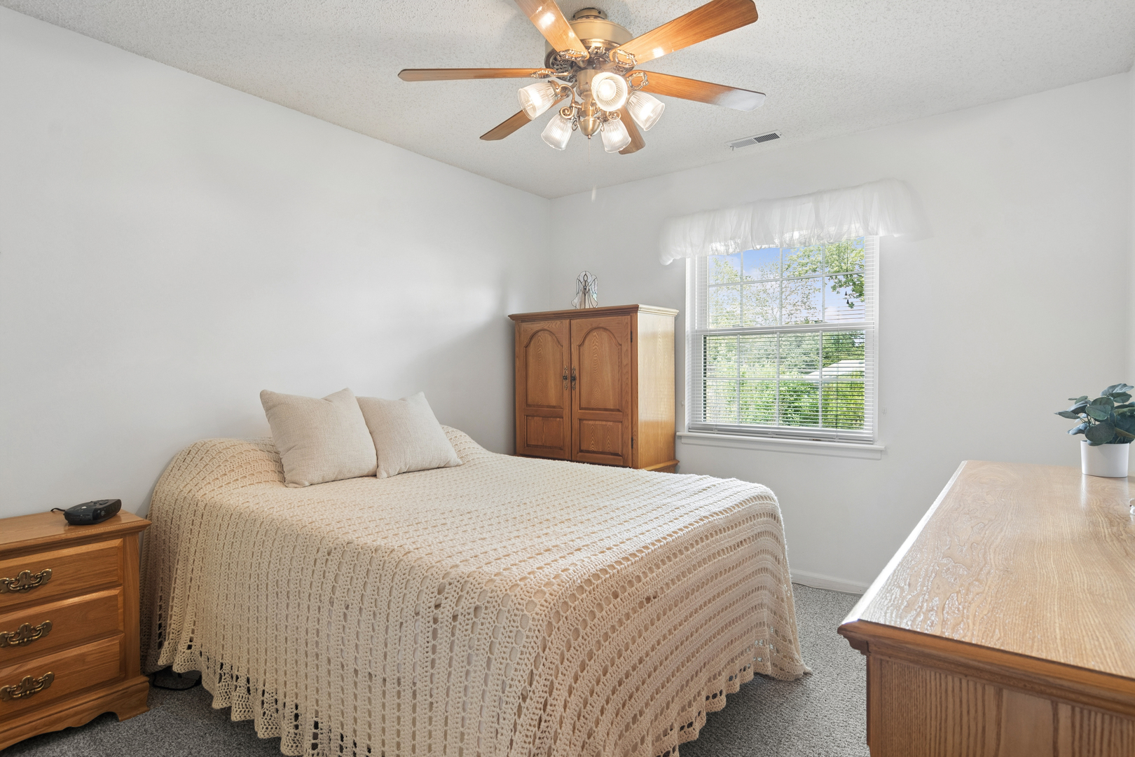 763 White Pine Road, Unit 5A2 Buffalo Grove, IL 60089 - Photo 15 of 20