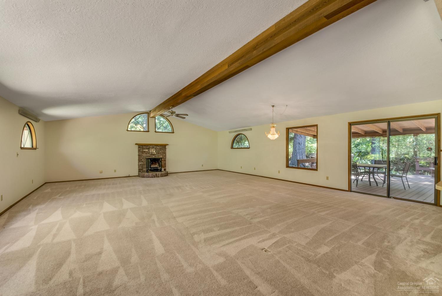 20439 Bullblock Road Bend, OR 97702 - Photo 7 of 25 Additional Photo