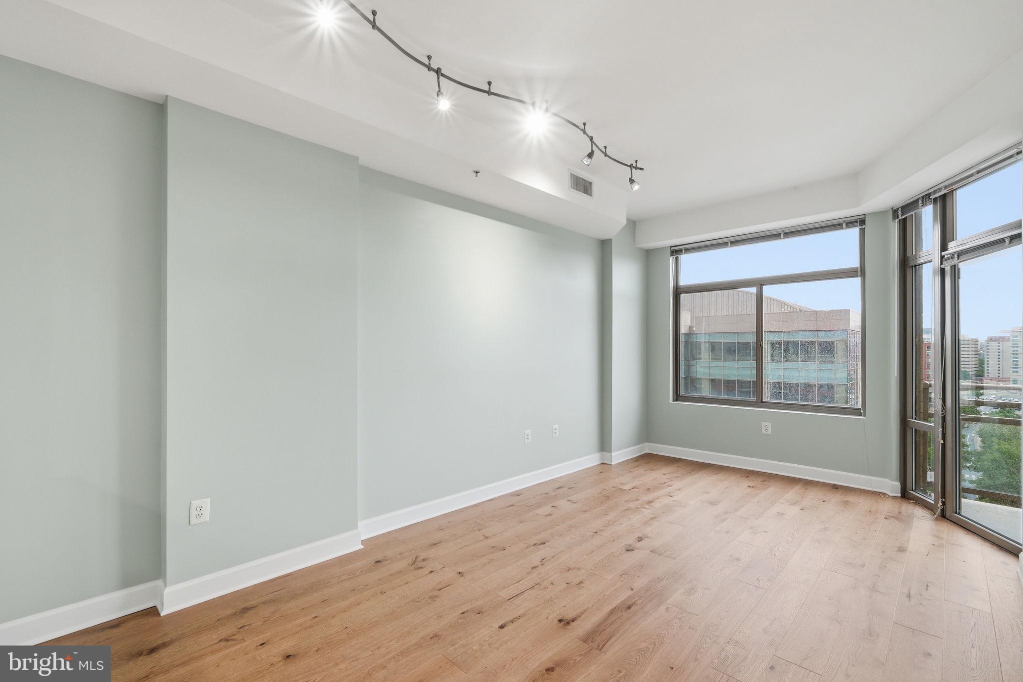 3600 South Glebe Road, Unit 1116W Arlington, VA 22202 - Photo 4 of 23