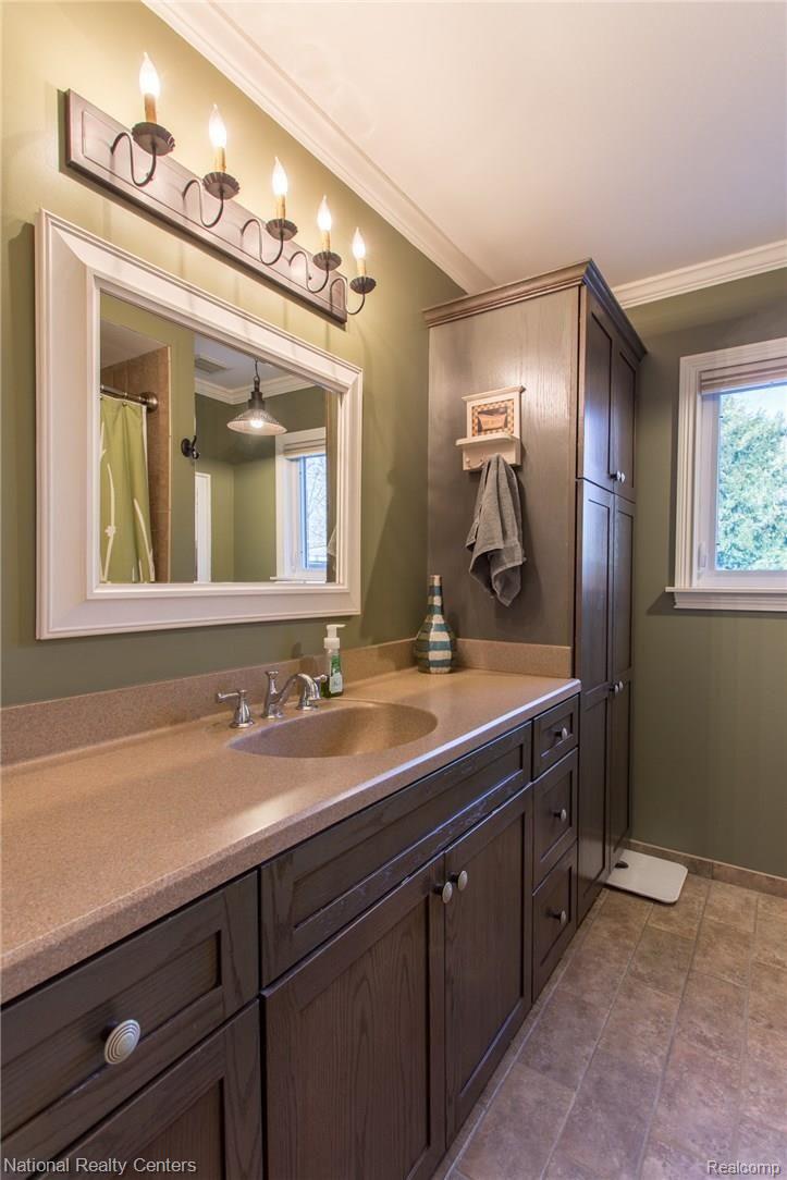 23454 Tuck Road Farmington, MI 48336 - Photo 23 of 30 12_Tuck.jpg