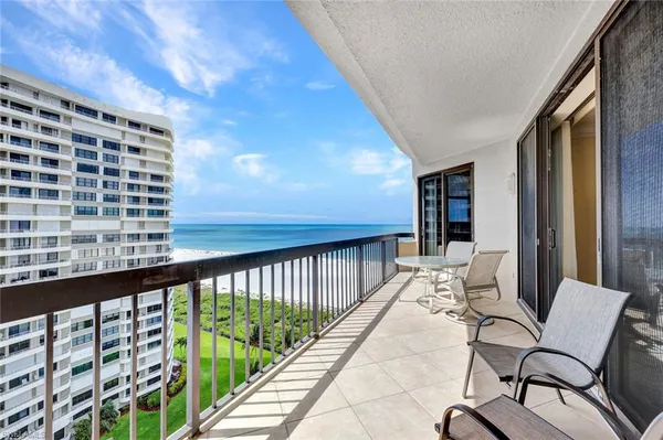 $999,000 | 220 South Collier Boulevard, Unit PHC, Marco Island, FL 34145