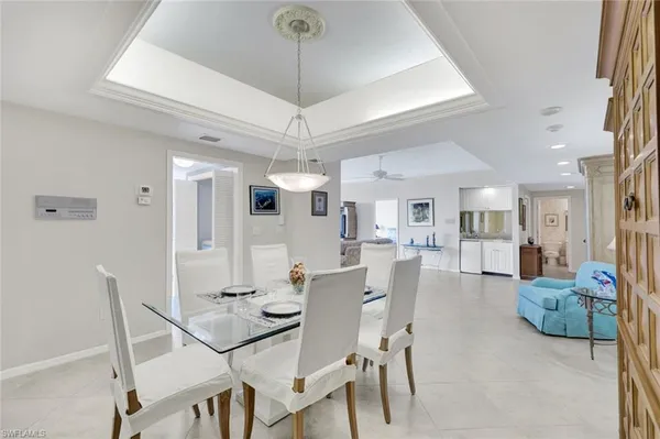 $999,000 | 220 South Collier Boulevard, Unit PHC, Marco Island, FL 34145