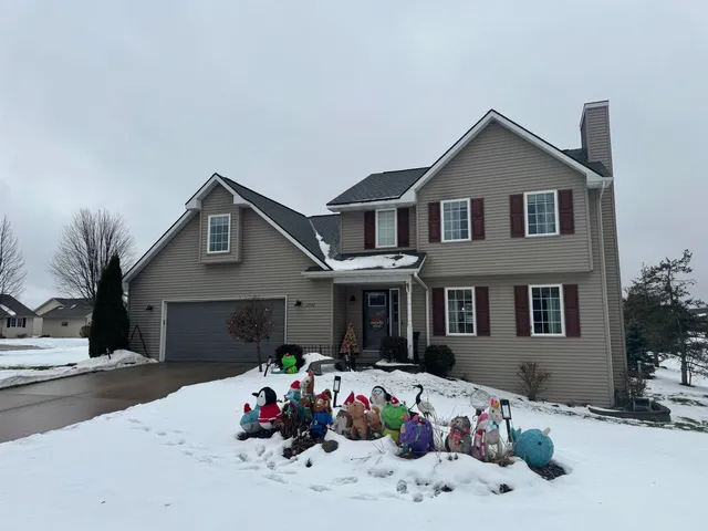 $421,900 | 2340 Talladega Speedway, De Pere, WI 54115