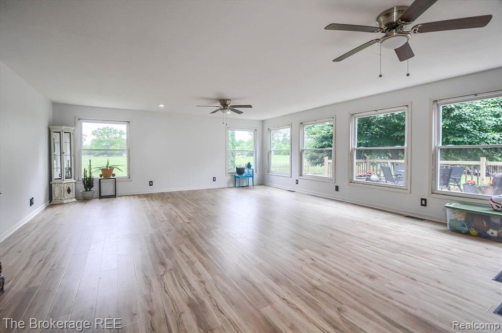12467 North Genesee Road Clio, MI 48420 - Photo 21 of 39