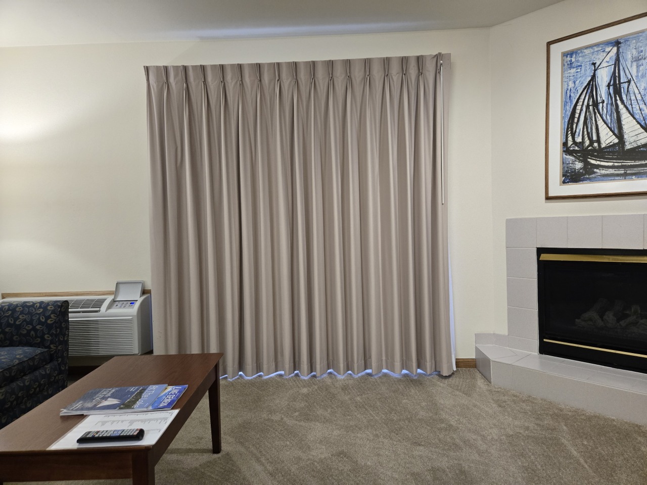 111 Center Street, Unit 342 Lake Geneva, WI 53147 - Photo 19 of 55 Blockout Light Drapes