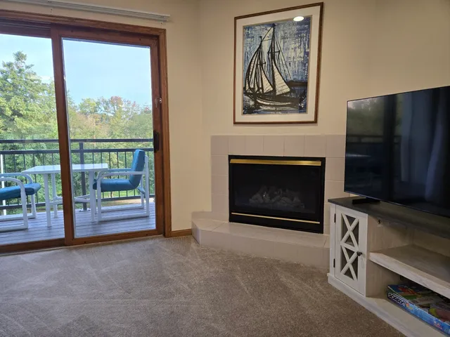 $185,000 | 111 Center Street, Unit 342, Lake Geneva, WI 53147