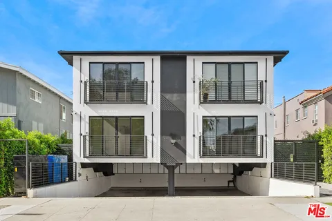 $5,695 | 1211 South Sherbourne Drive, Unit 2, Los Angeles, CA 90035