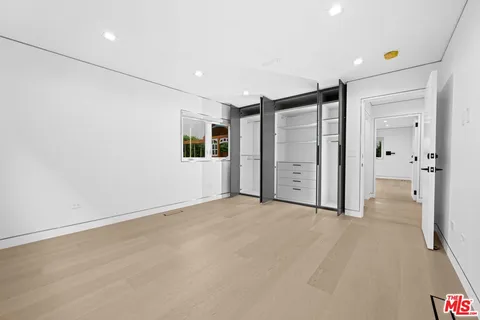 $5,695 | 1211 South Sherbourne Drive, Unit 2, Los Angeles, CA 90035