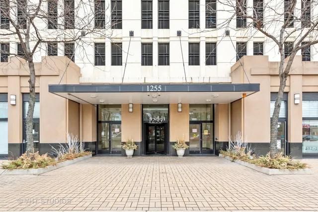 $340,000 | 1255 South State Street, Unit 1101, Chicago, IL 60605