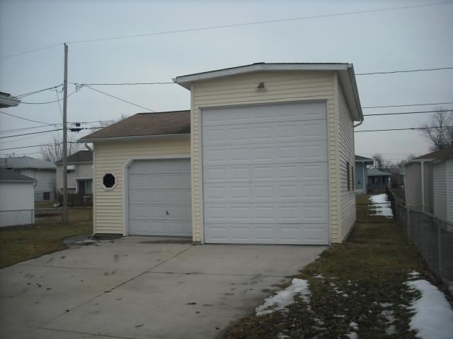 3898 Frazier Road West Columbus, OH 43207 - Photo 3 of 3 Gallery Image 3