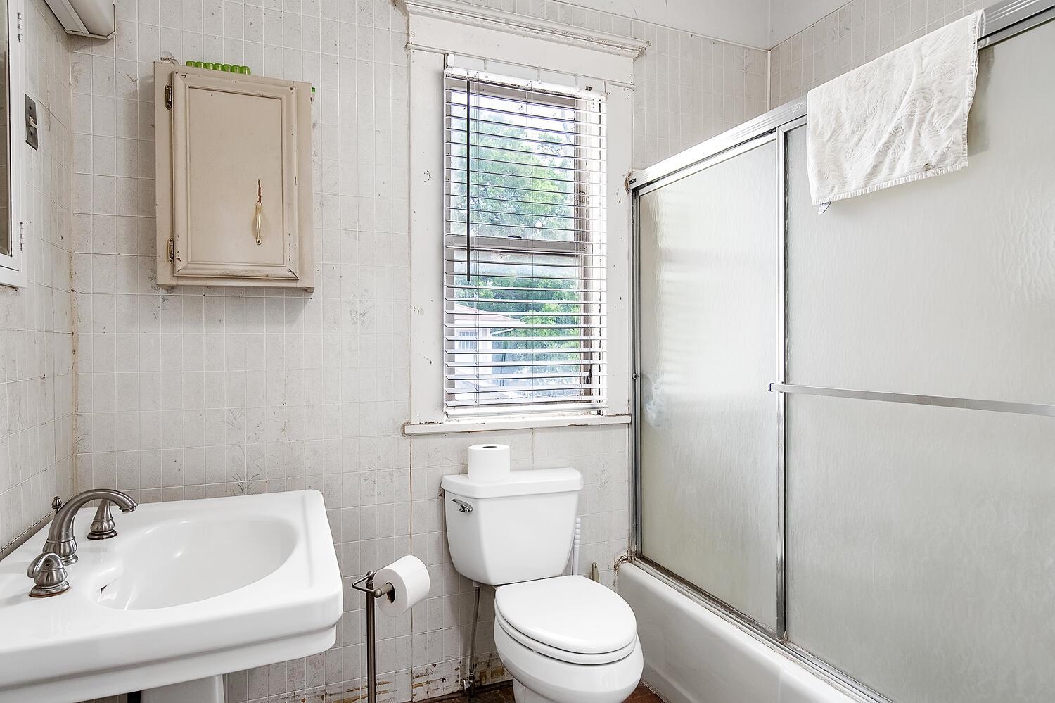 1004 North Market Street Wichita, KS 67214 - Photo 12 of 31