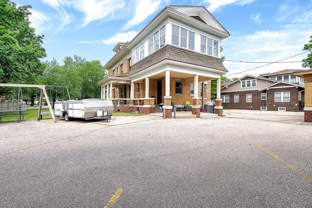 $225,000 | 1004 North Market Street, Wichita, KS 67214