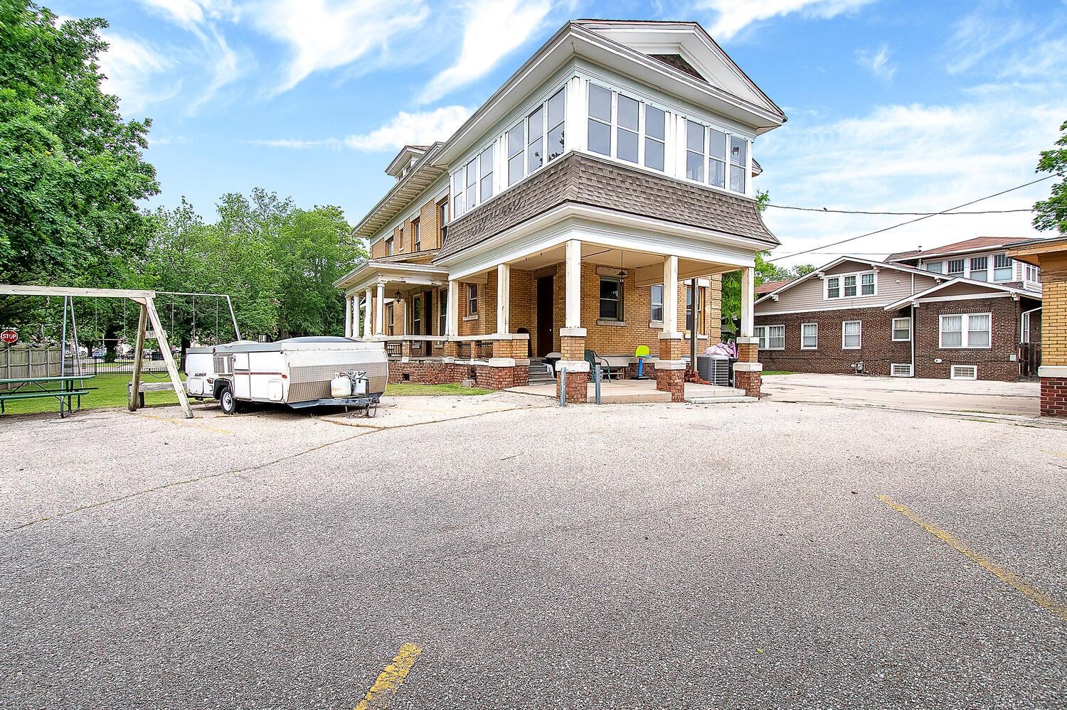 1004 North Market Street Wichita, KS 67214 - Photo 25 of 31