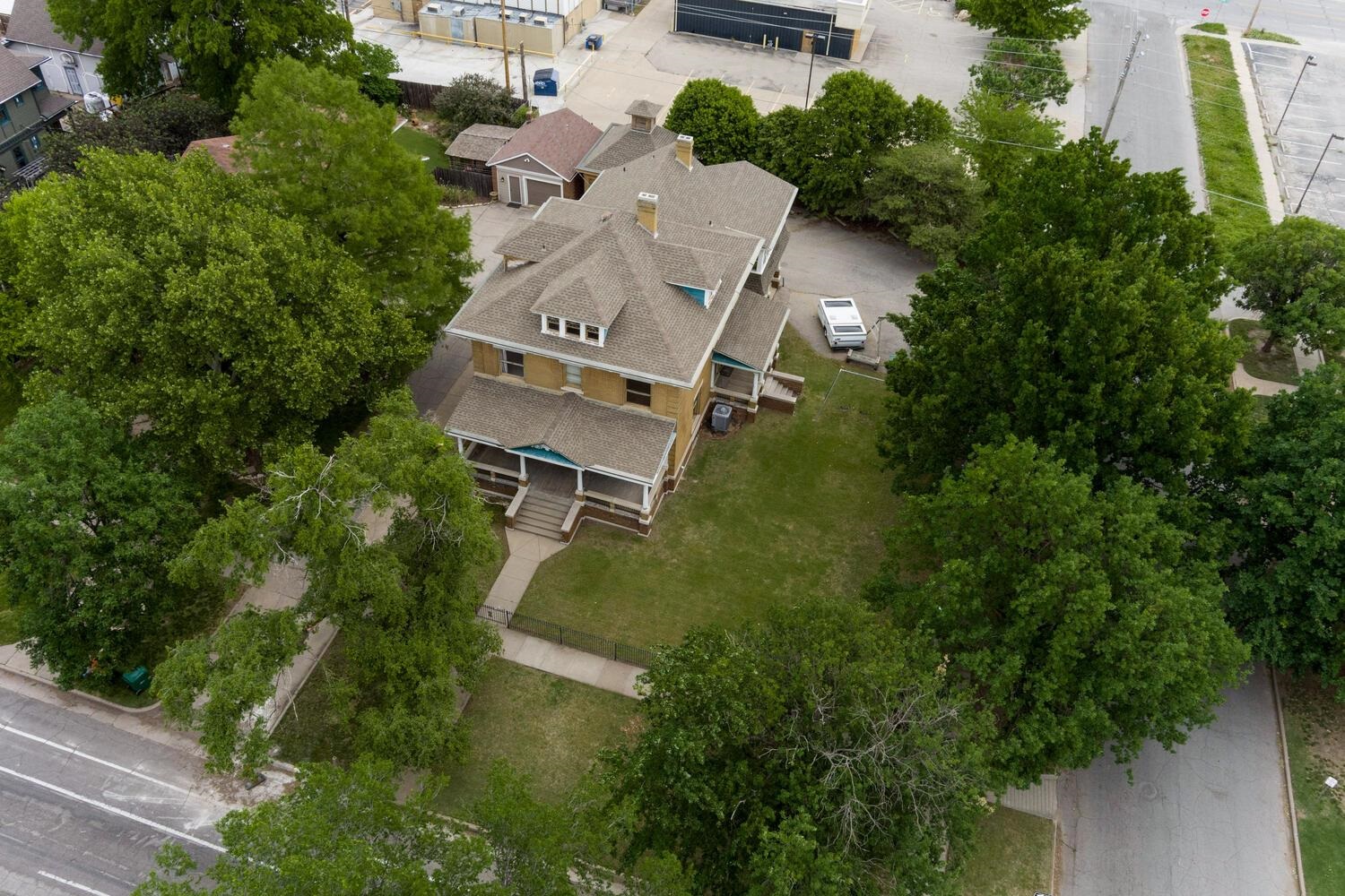 1004 North Market Street Wichita, KS 67214 - Photo 29 of 31