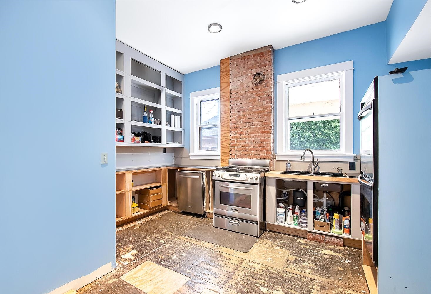 1004 North Market Street Wichita, KS 67214 - Photo 9 of 31