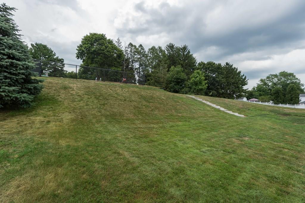 9 Lisa Road Peabody, MA 01960 - Photo 23 of 25 Gallery Image 23