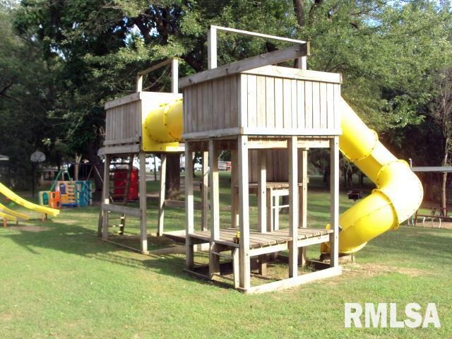 30 Hickory Barrows Alpha, IL 61413 - Photo 26 of 28 Gallery Image 26