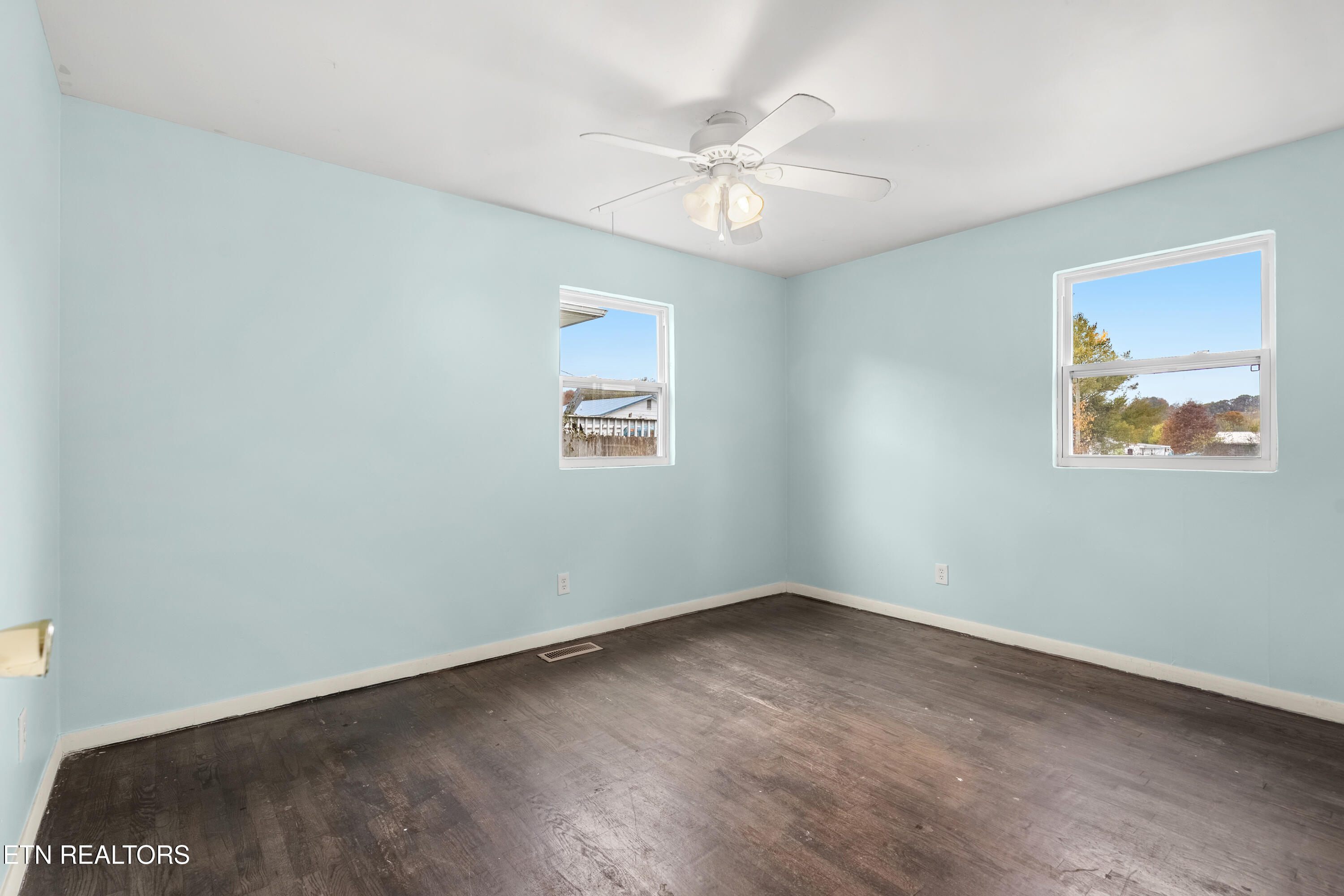 1216 Spring Street Philadelphia, TN 37846 - Photo 13 of 24 DSC07696-HDR