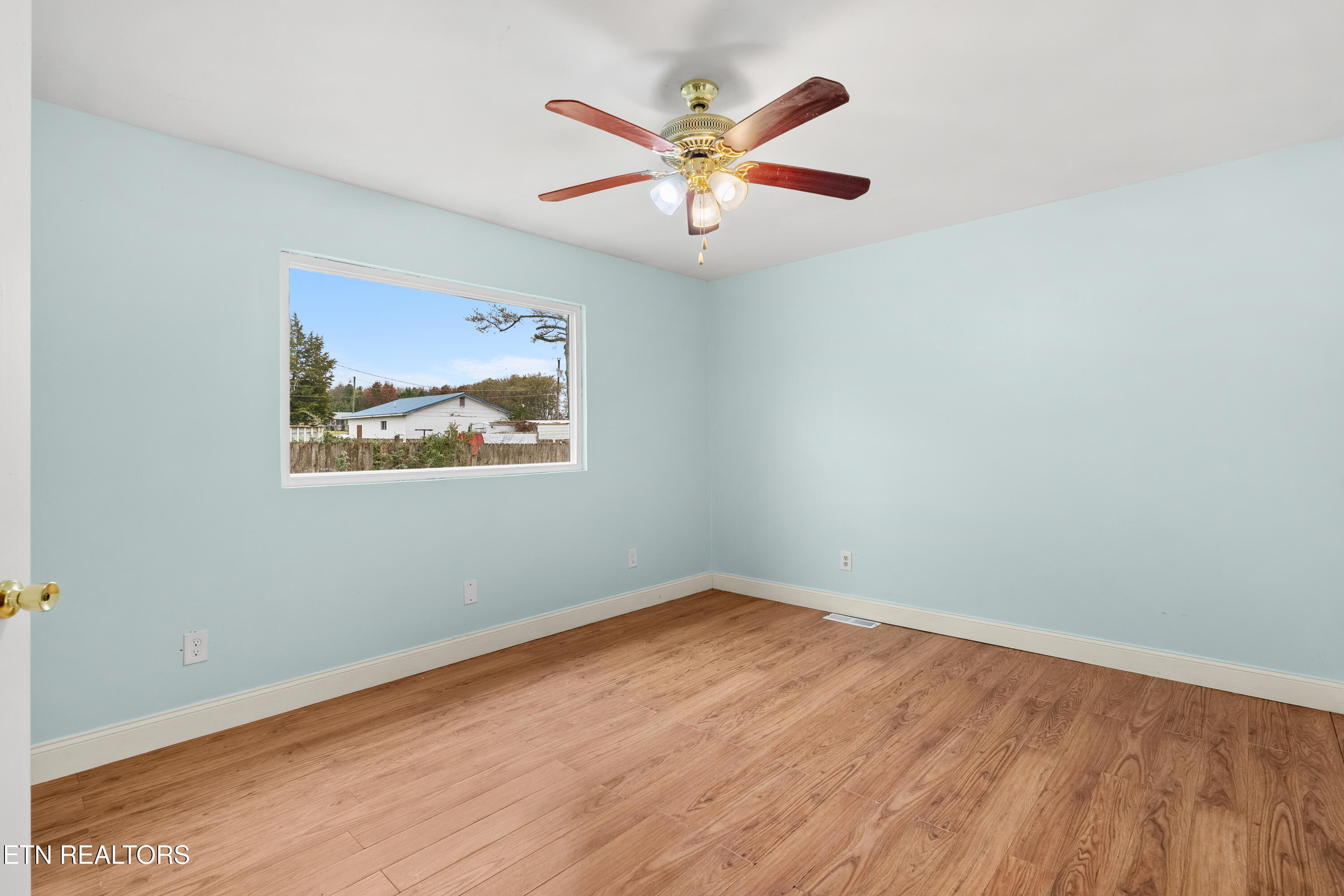 1216 Spring Street Philadelphia, TN 37846 - Photo 15 of 24 DSC07746-HDR