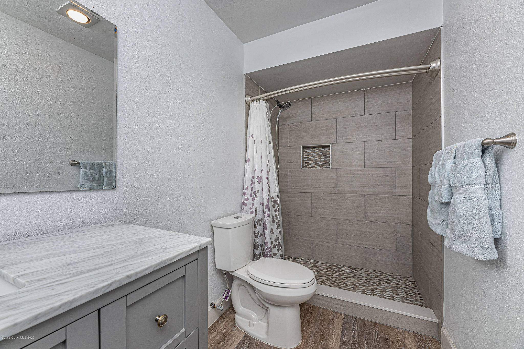 1930 Tallridge Road Melbourne, FL 32935 - Photo 13 of 35 Master Bathroom