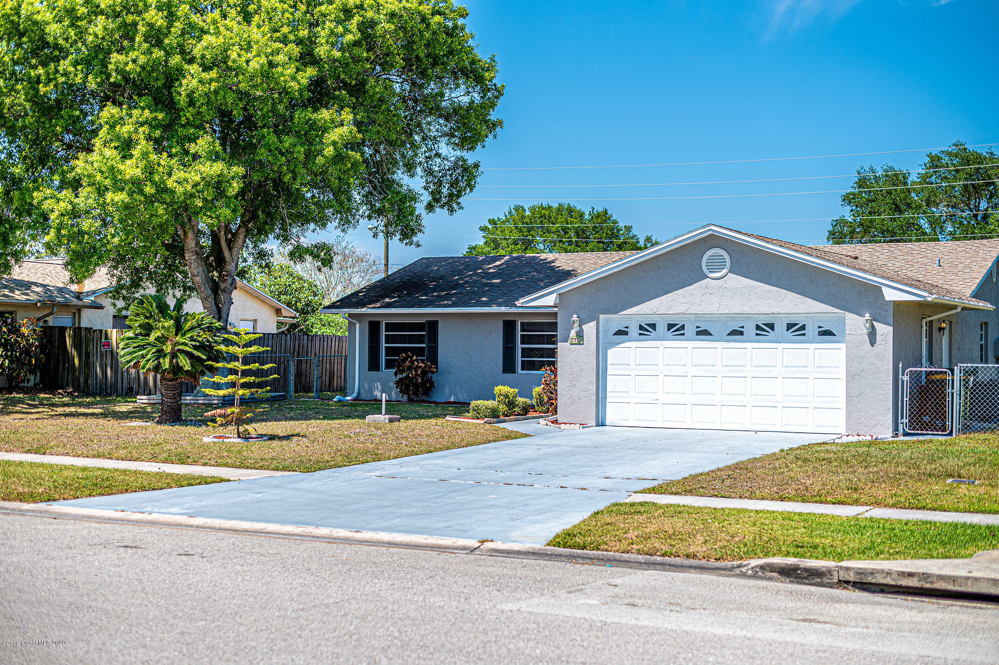 1930 Tallridge Road Melbourne, FL 32935 - Photo 30 of 35 Front of House