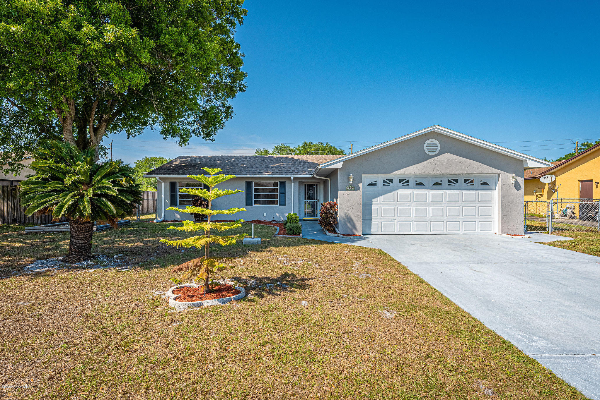 1930 Tallridge Road Melbourne, FL 32935 - Photo 35 of 35 Front of House