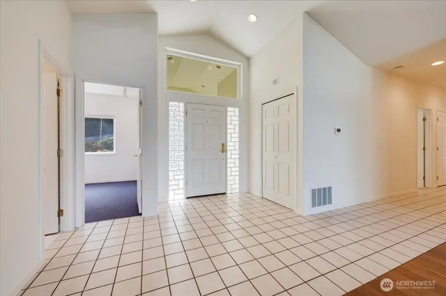 $1,105,000 | 17340 Maple Lane, La Conner, WA 98257