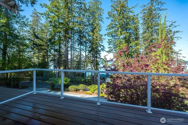 $1,105,000 | 17340 Maple Lane, La Conner, WA 98257