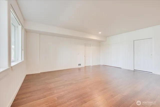 $1,105,000 | 17340 Maple Lane, La Conner, WA 98257