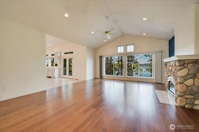 $1,105,000 | 17340 Maple Lane, La Conner, WA 98257