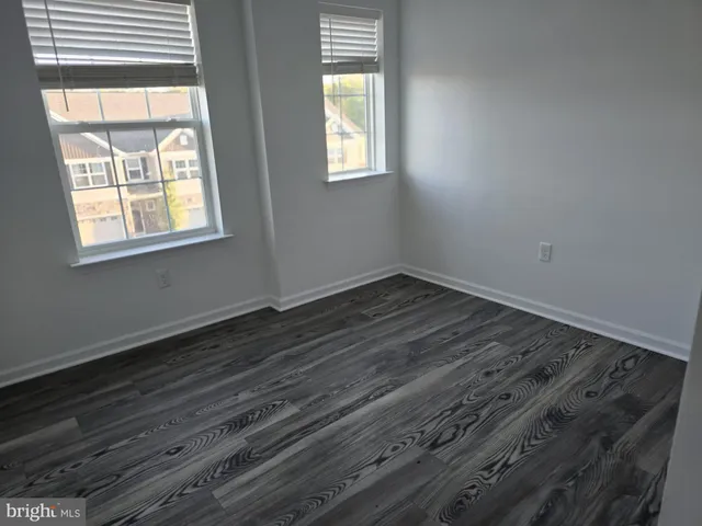 $2,300 | 553 Brook Shire Court, Mechanicsburg, PA 17055